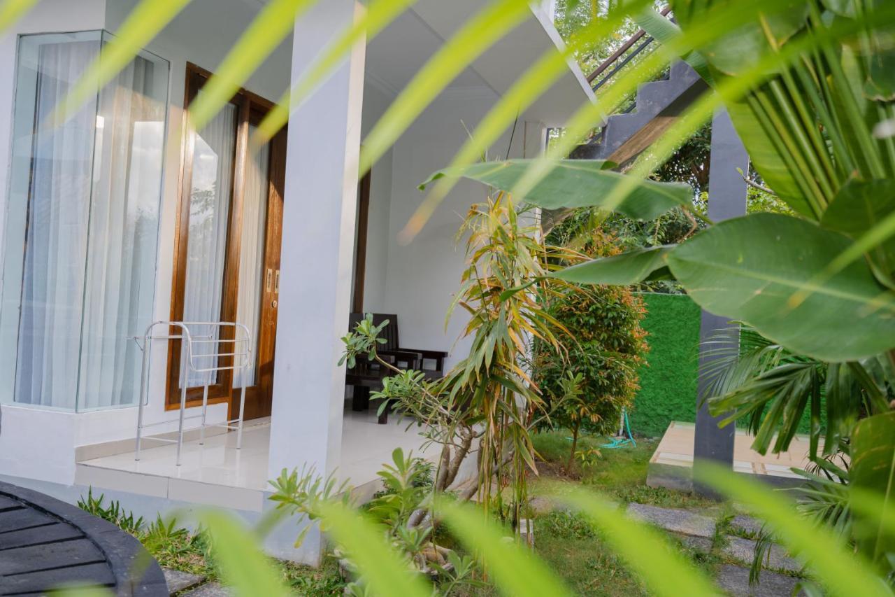 Lo Sari Bungalow Batununggul Екстериор снимка