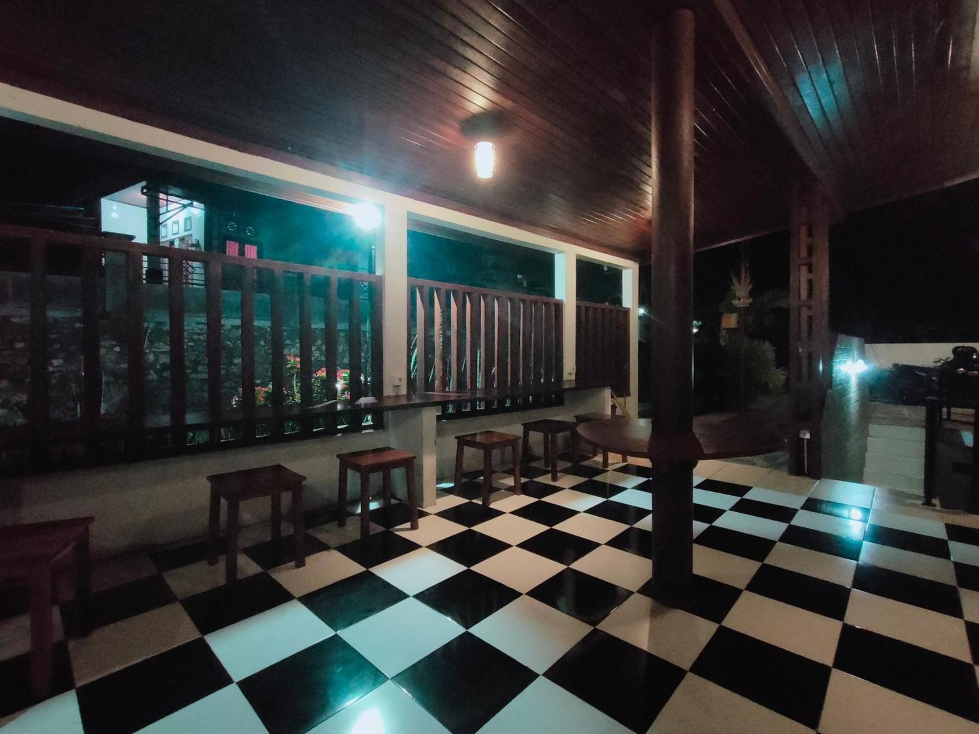 Lo Sari Bungalow Batununggul Екстериор снимка